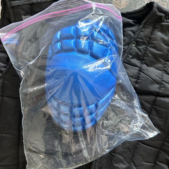 HJC Motorcycle liner and extra padding. - Picture 5 of 5